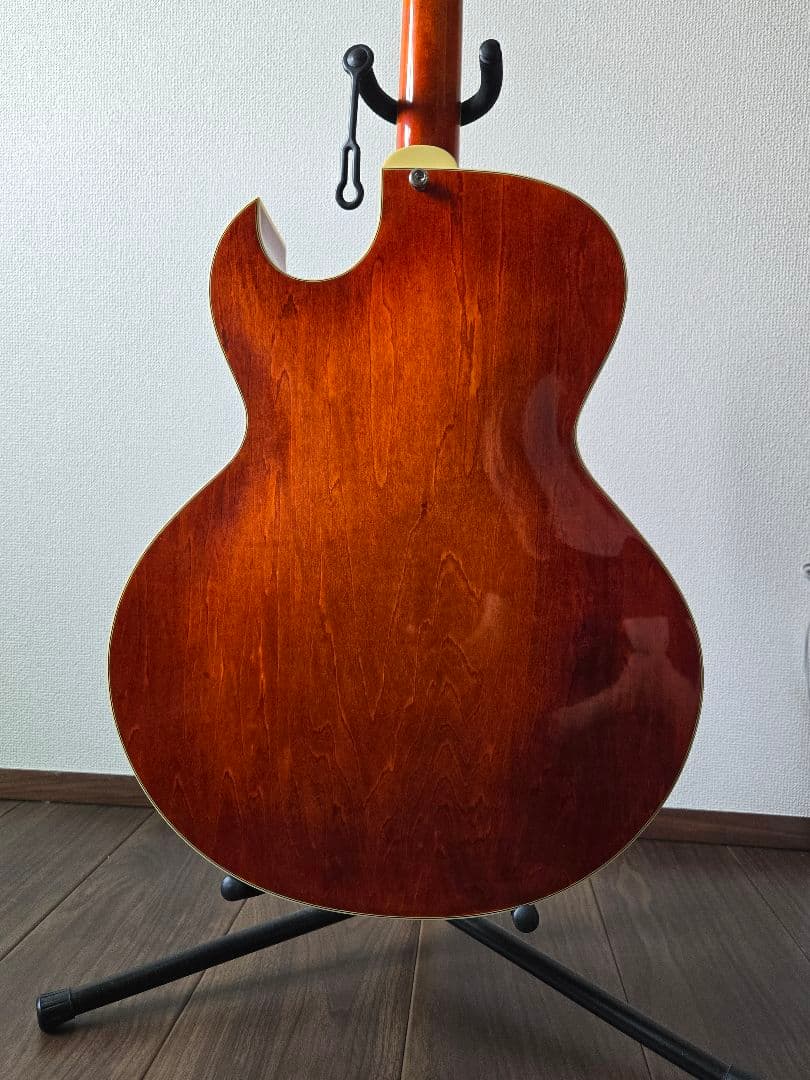 【中古】Eastman AR-175CE Antique Red
