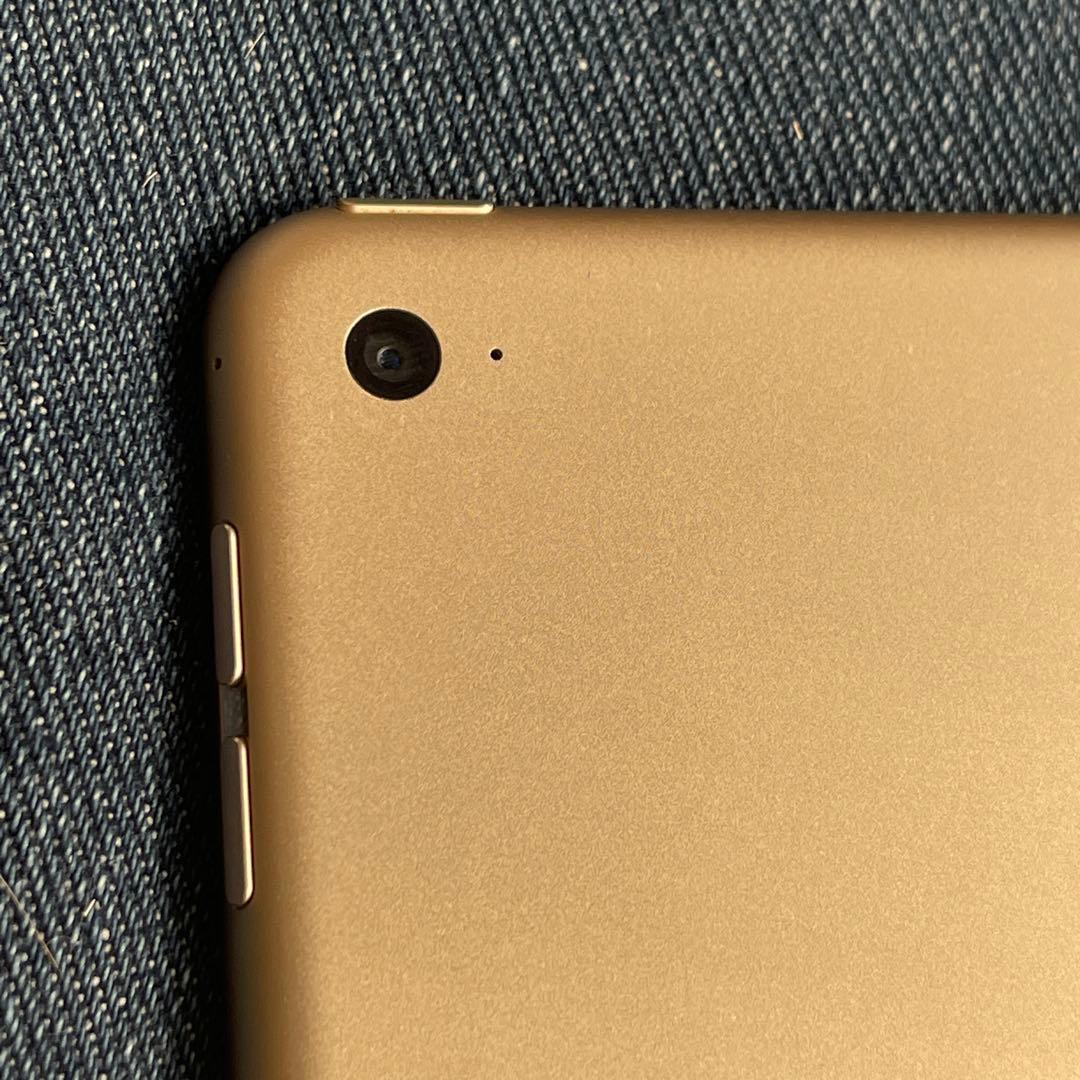【箱、付属品つき】Apple iPad mini 4 64GB