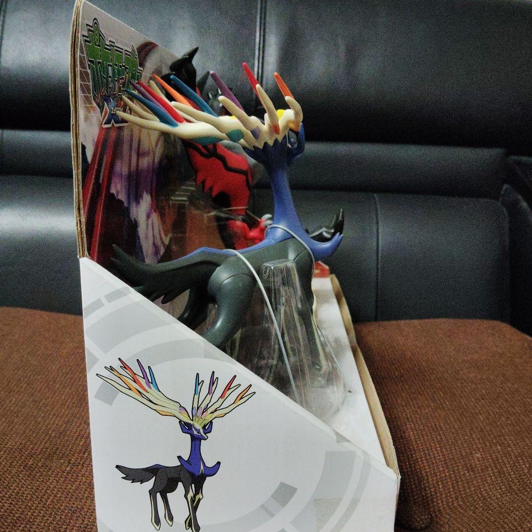 ポケモン★♥ゼルネアス&イベルタル♥★ソフビフィギュア★TAKARA TOMY