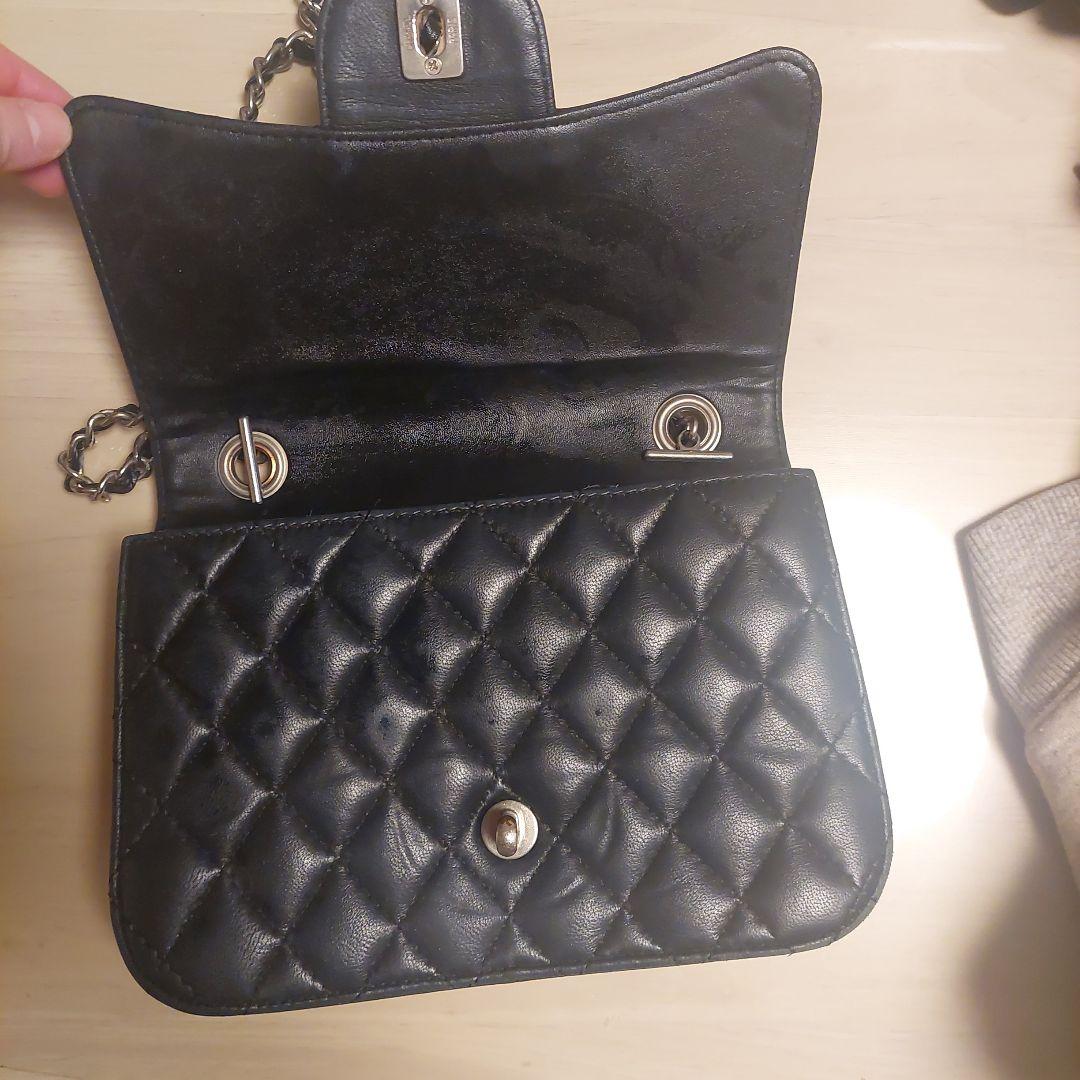 CHANELヴィンテージキルティング ショルダーバッグ 黒合わせやすい大人気！