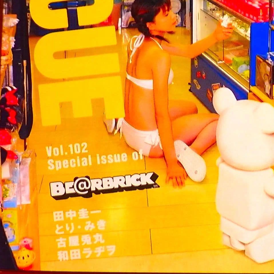 限定ベアブリック★全８体★COMIC CUE 101+102