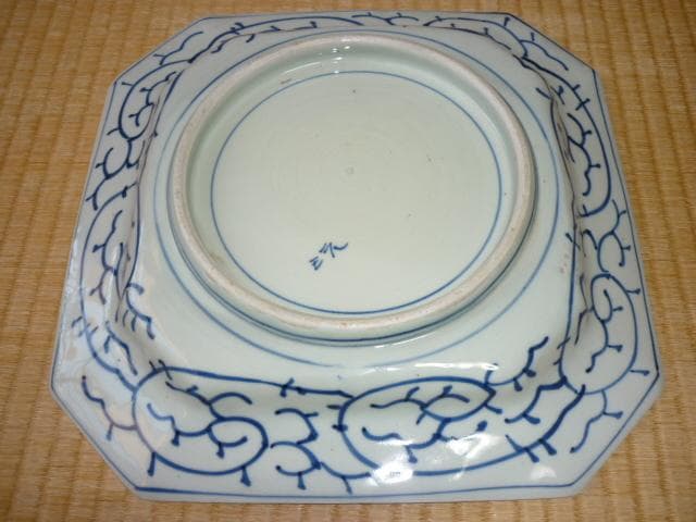 ◆美品 江戸後期！古伊万里 落款『三元』牡丹/雷文/花模様/唐草 八角染付角皿