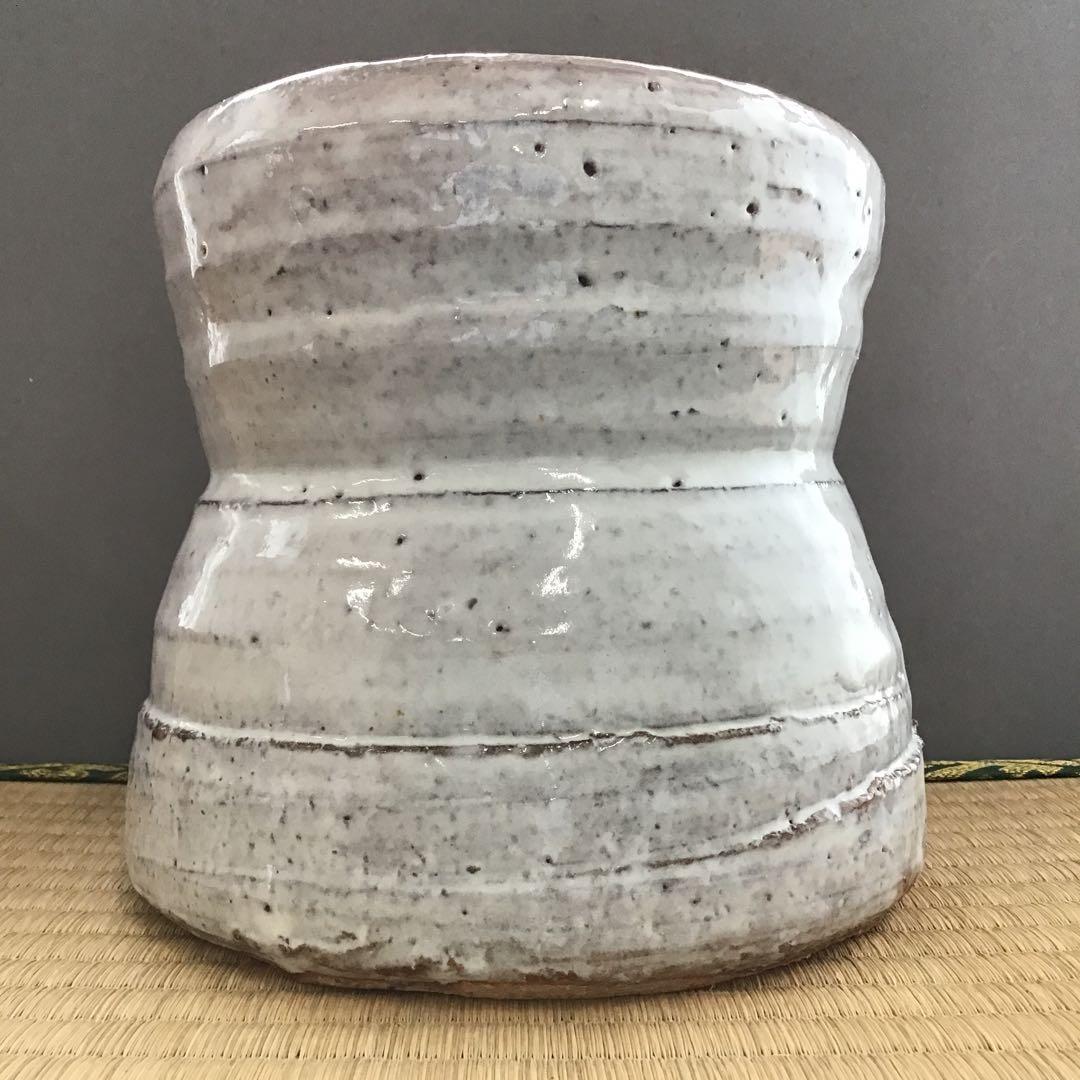 茶道具　水指　萩焼水指　天寵山　七代　　兼田三左衛門作　栞　共箱　S210MS