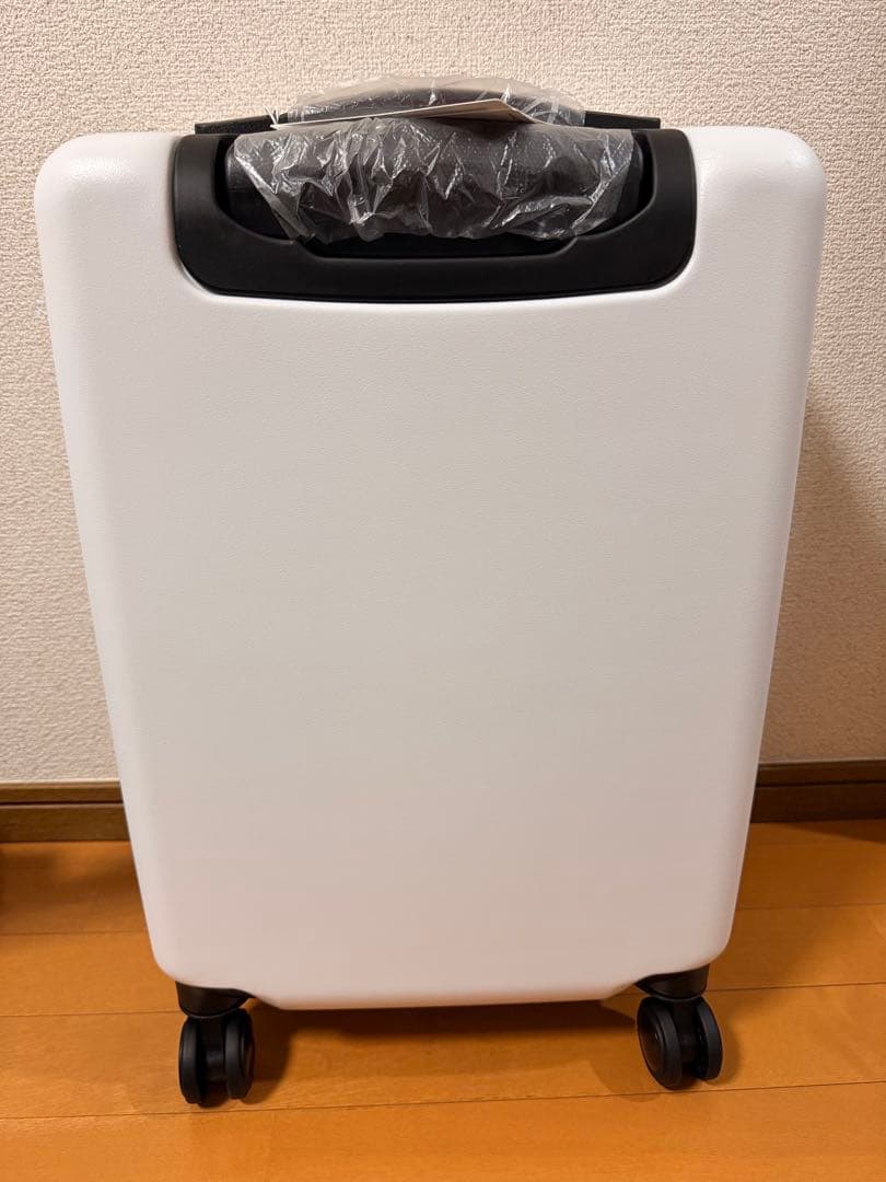 クレヨンしんちゃん　トラベルミン　キャンペーン　キャリーケース