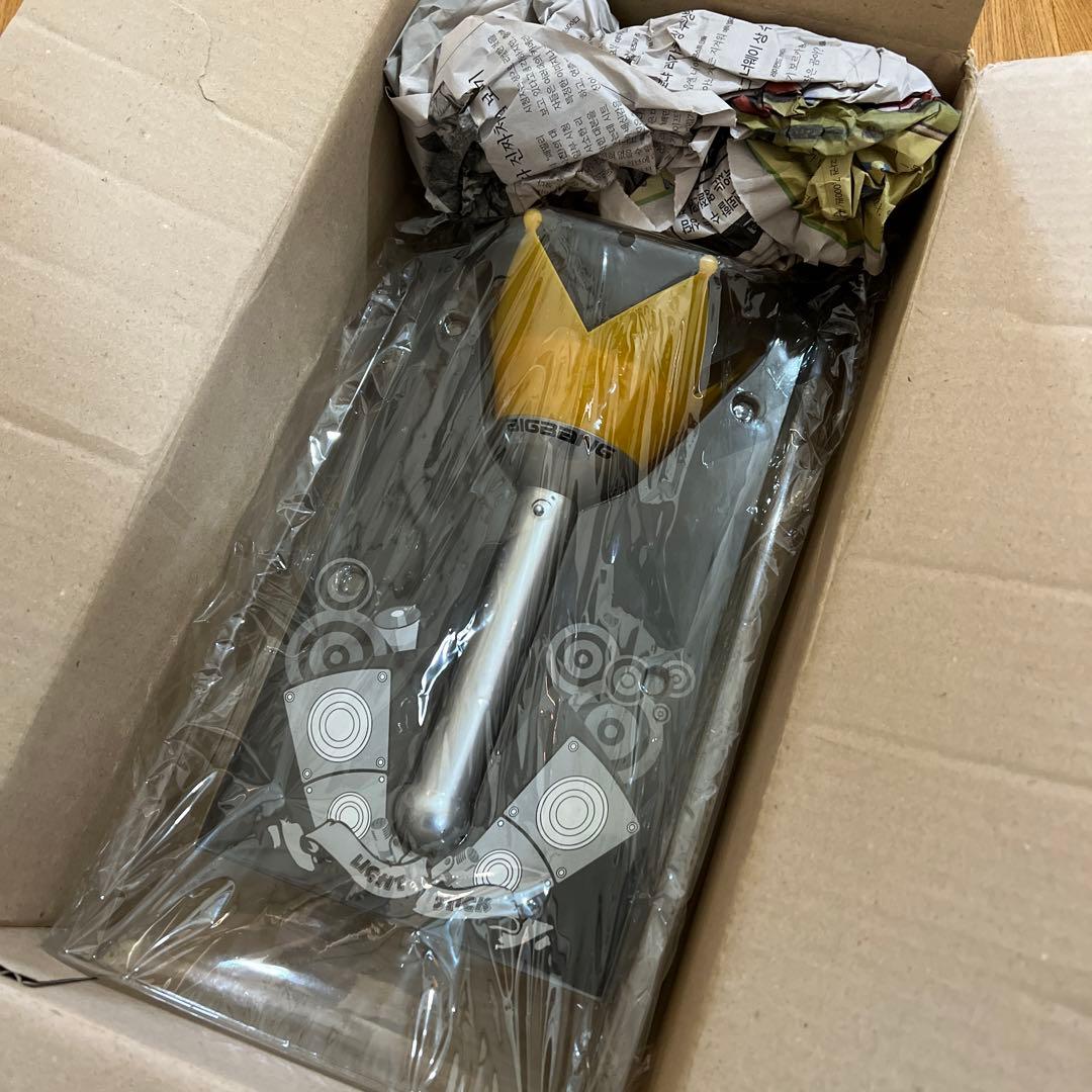 ◆BIGBANG 韓国版 初期 ペンライト◆王冠