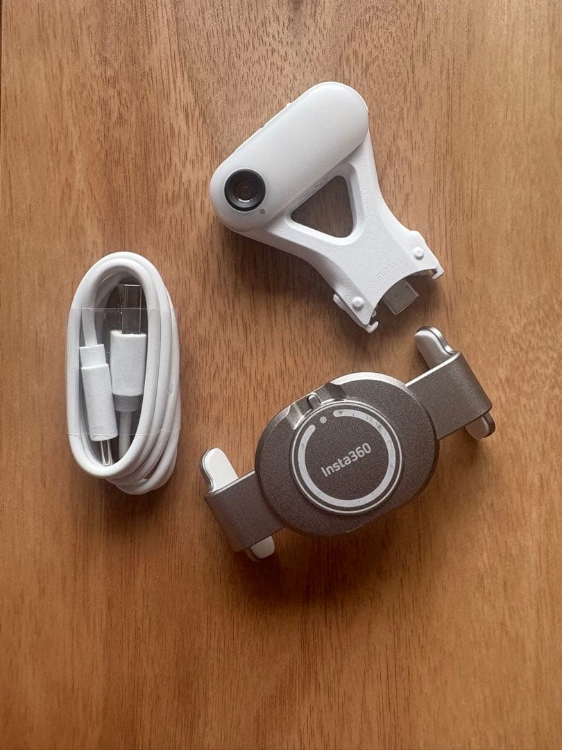 【新品同様】 Insta360 Flow 2 AIトラッカーキット