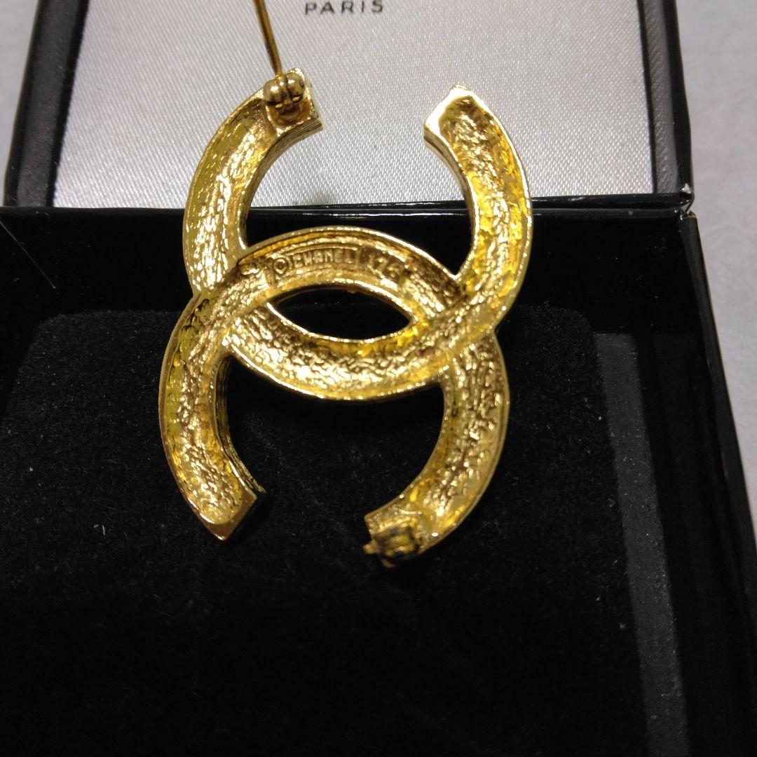 シャネル　ラインストーン　ブローチ　ビンテージ　箱付き　未使用