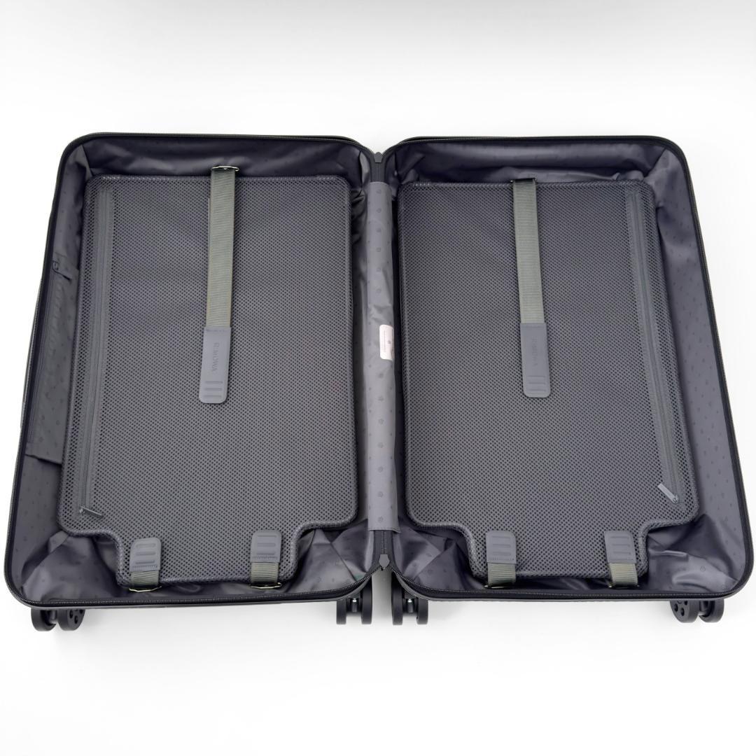 未使用級 リモワ エッセンシャルチェックインM 黒 60L 4輪 TSAロック