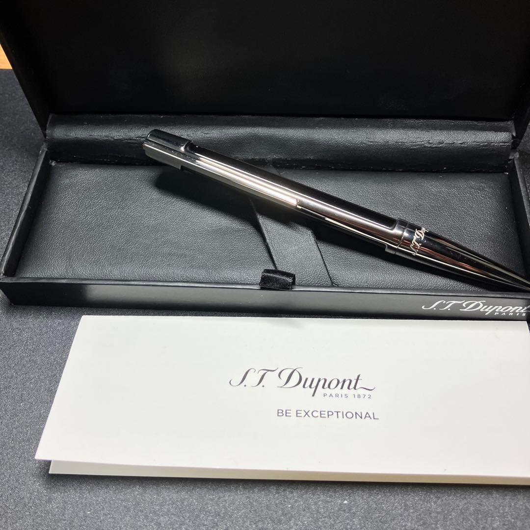 STデュポンデフィボールペン