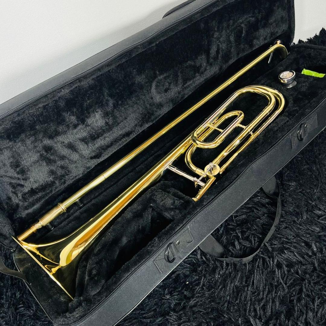 ソレイユ STBB テナーバストロンボーン 金管楽器 初心者 ハードケース付き