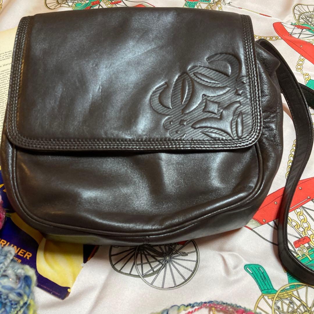 LOEWE レザー ショルダーバッグ