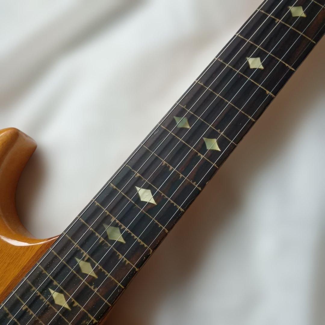 ジャンク　Aria Pro II TS600 フレットレスギター