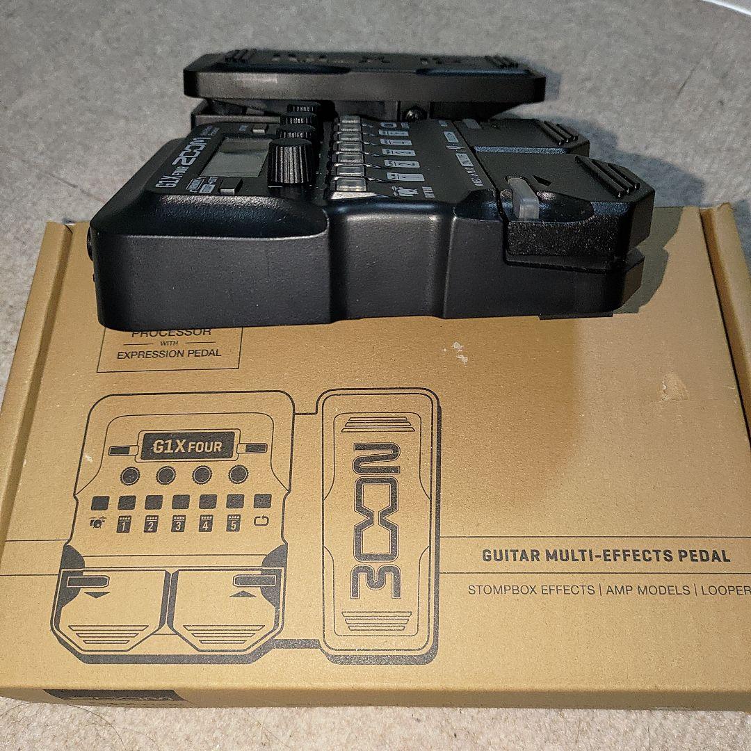 ZOOM G1X FOUR マルチエフェクター(ACアダプター無し)