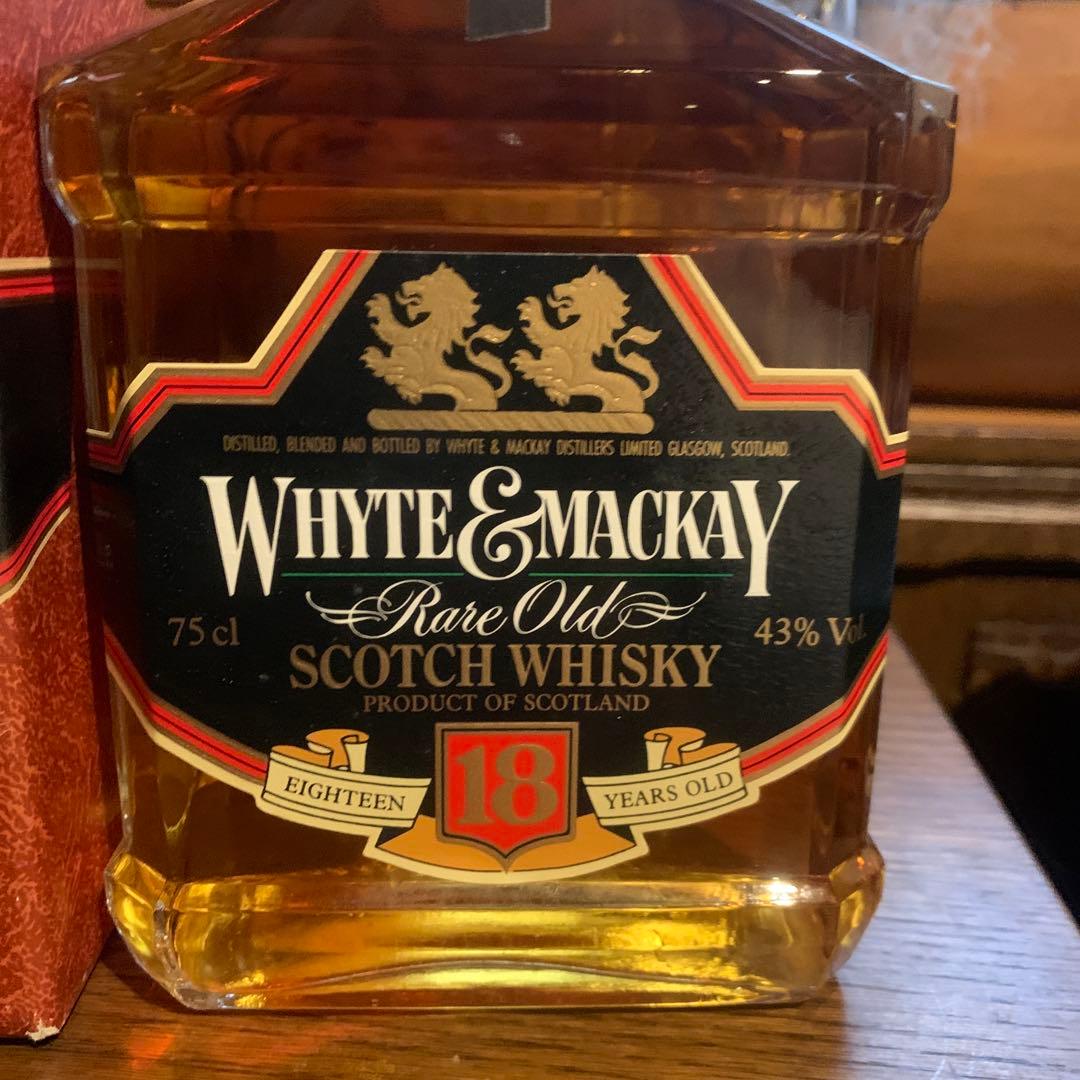 ホワイト & マッカイ 18年 スコッチウイスキー