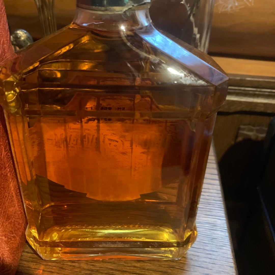 ホワイト & マッカイ 18年 スコッチウイスキー