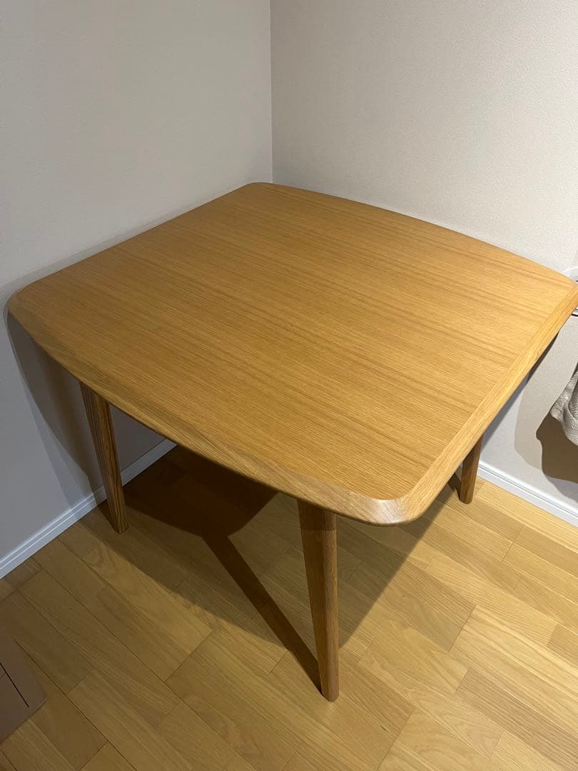 IDEE イデー IKI ダイニングテーブル 900