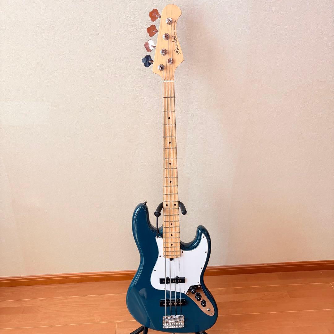 Bacchus ジャズベースタイプ エレキベース UNIVERSE SERIES