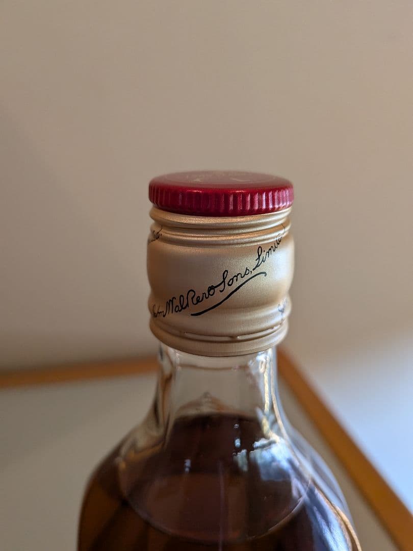 ジョン•ウォーカー&サンズ/200周年記念ボトル51％ 700ml （箱付き）