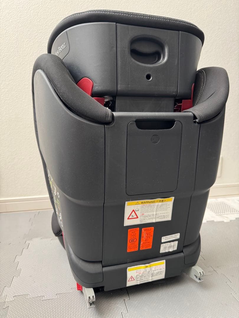 【正規品】メルセデスベンツ ジュニアシー ト KIDFIX XP①