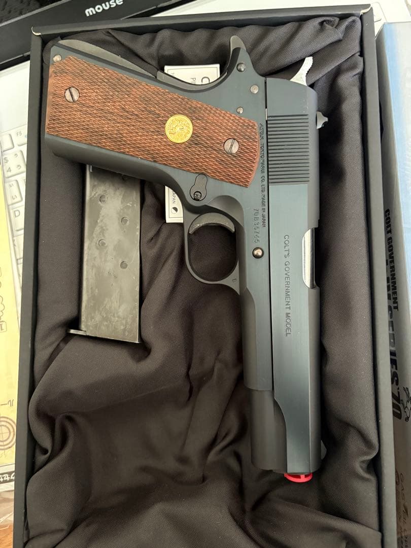 コルトガバメント　Mark IV SERIES70