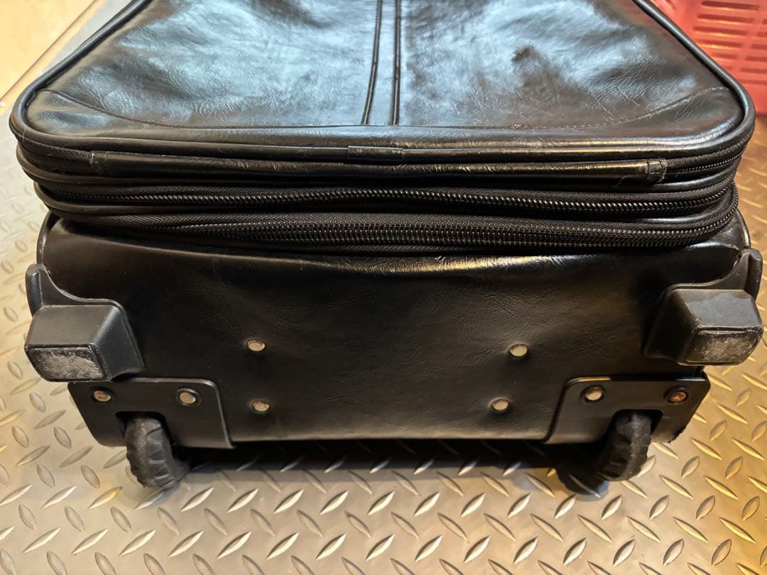 モンブラン キャリーケース オールレザー