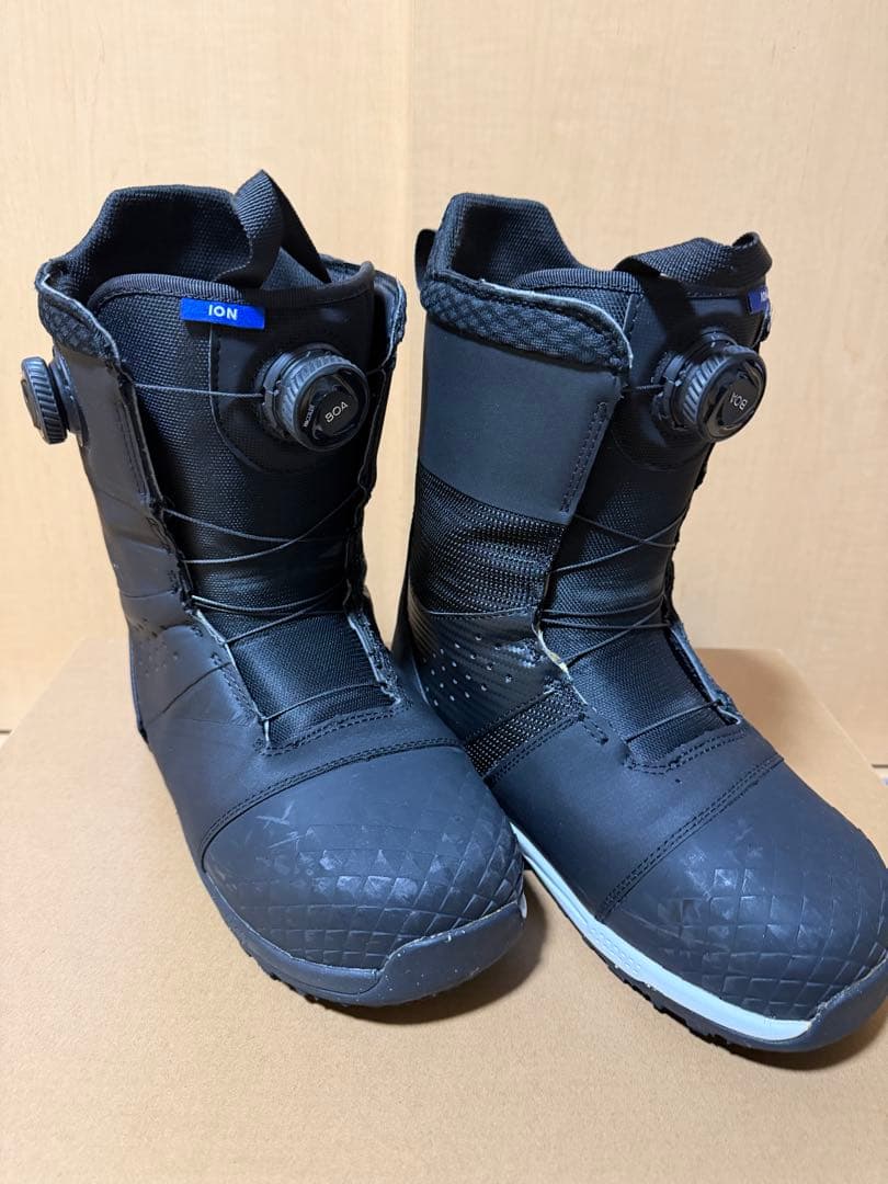 Burton ION 9インチ　27cm アウター