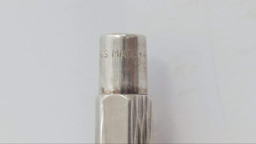 カランダッシュエクリドールベネシアン旧型