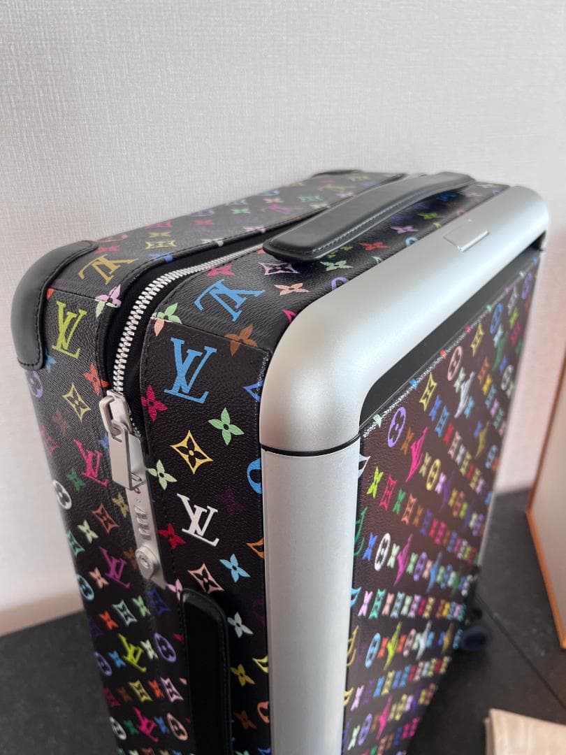 【新品・定価以下】ルイヴィトンTMスーツケース ホライゾン　マルチカラーブラック