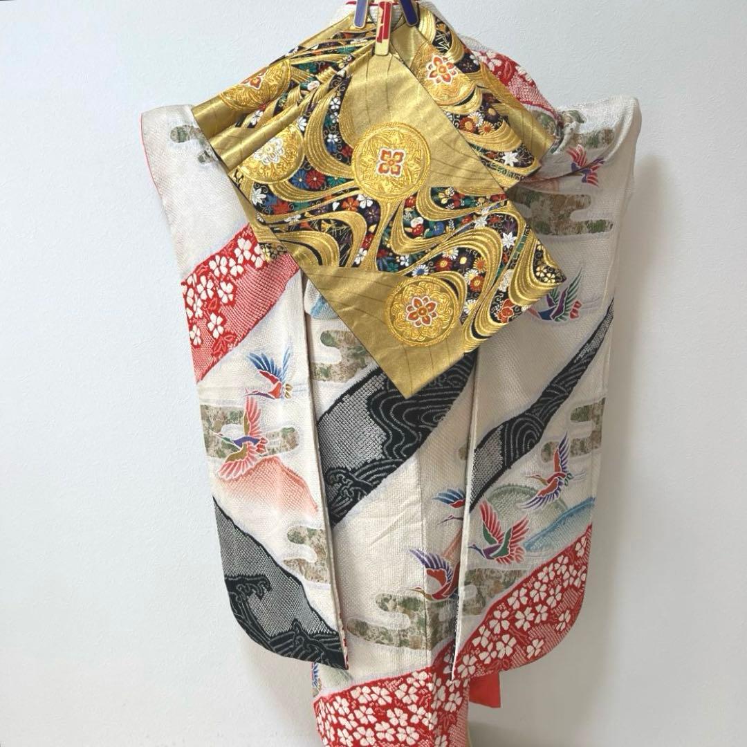 390 振袖フルセット 正絹 絞り 白地 黒 赤 緑 多色 カラフル 金彩