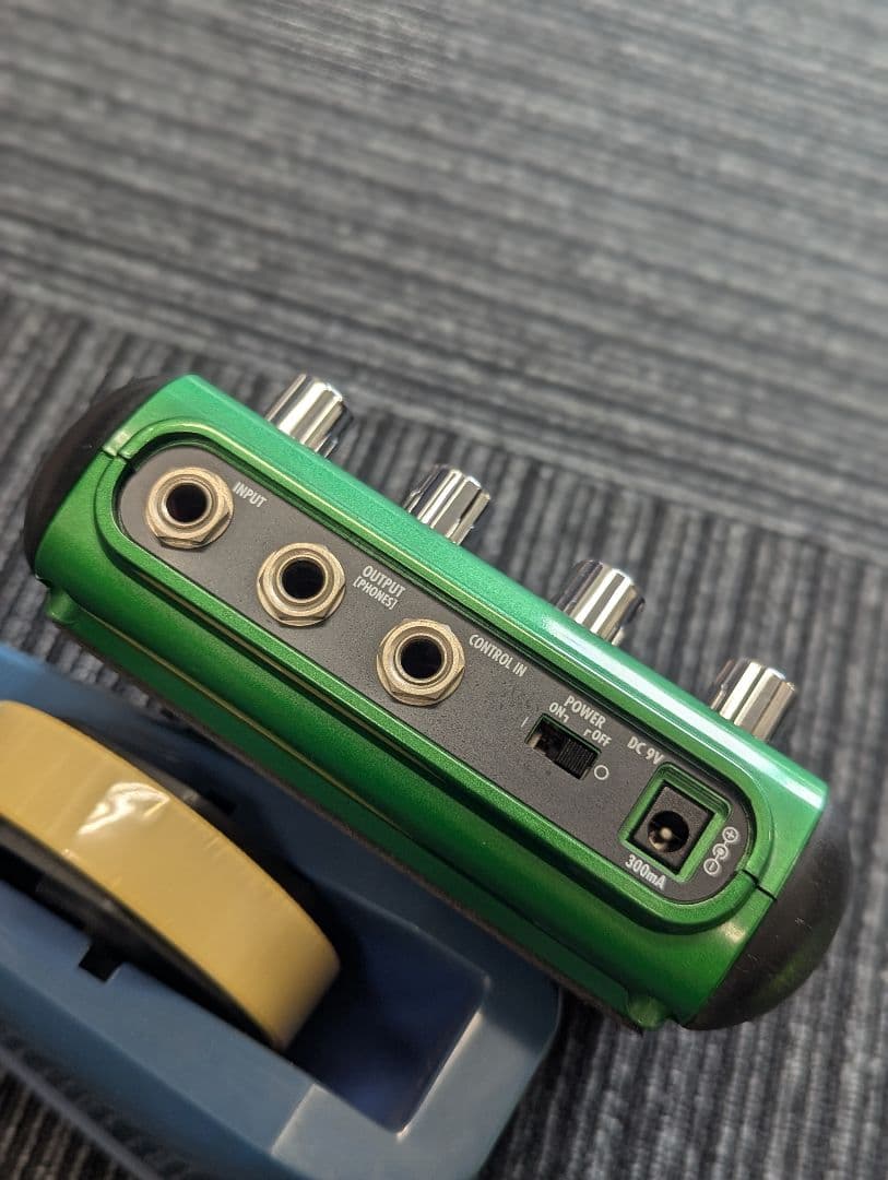 ZOOM A2 エレアコ用マルチエフェクター