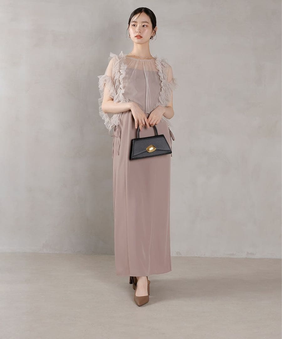 イ★新品タグ付き★et.UNiVER Frill bigshiape setup