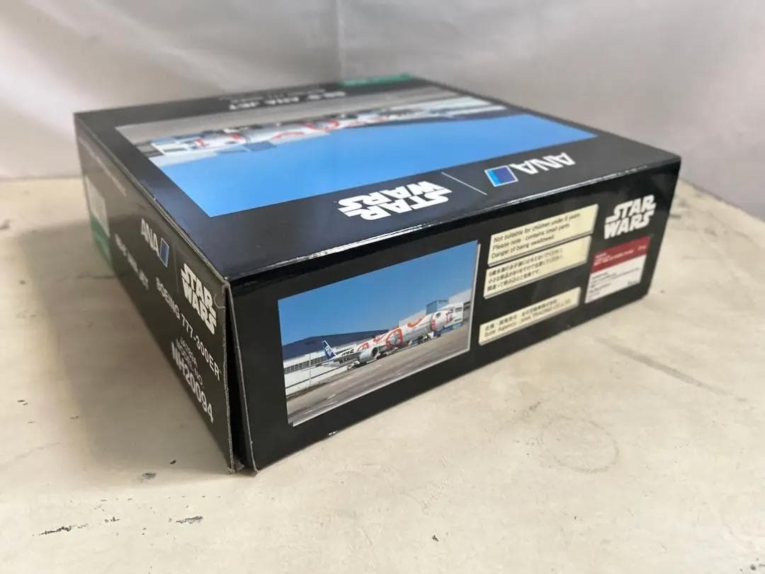 全日空商事｜スターウォーズ　STAR WARS｜B777-300ER　BB-8