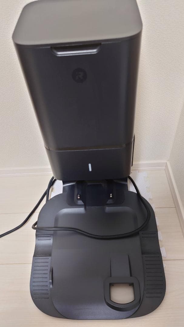 【中古】iRobot ルンバ i3+ ロボット掃除機 替えパック＆フィルター付