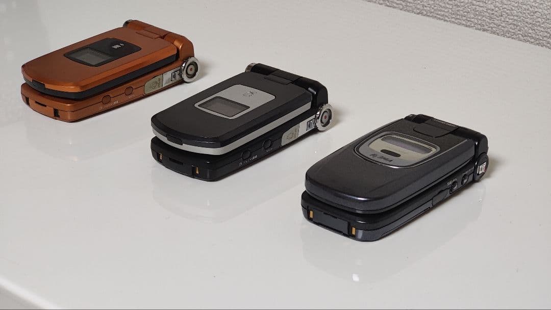 レア✨DoCoMo P900iV / P2102V 2台セット