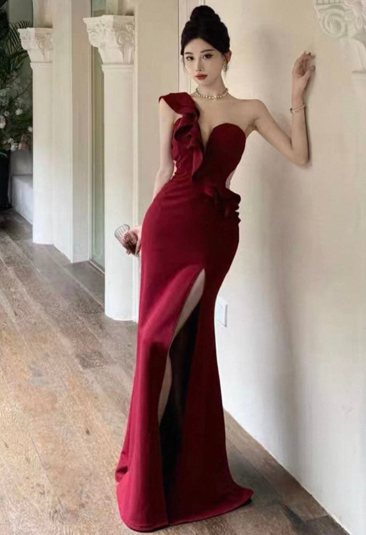 肩出し艶ベロアロングドレス✨セクシーパーティー向け