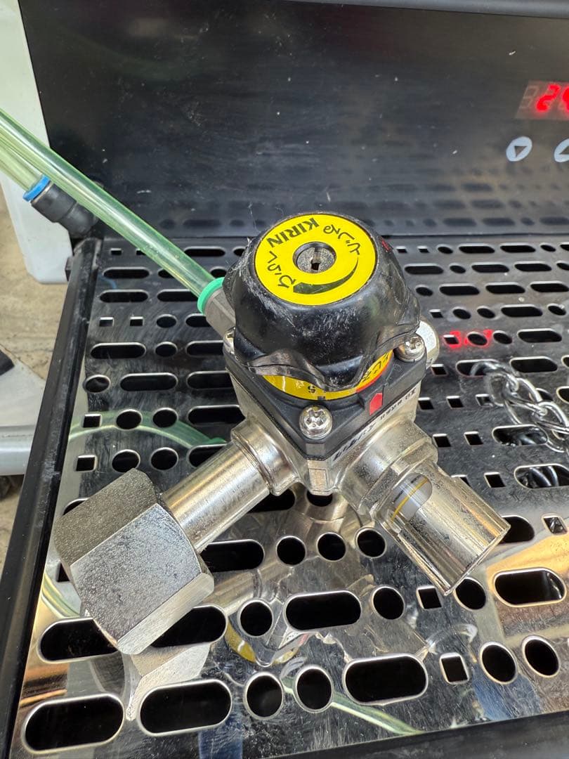 TM04-N01 カートリッジ式　マルシェディスペンサー　ビールサーバー