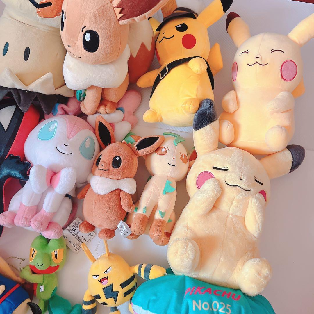 でっかいコロっとまんまるぬいぐるみ ニンフィア　グレイシア　羽田　かたのり