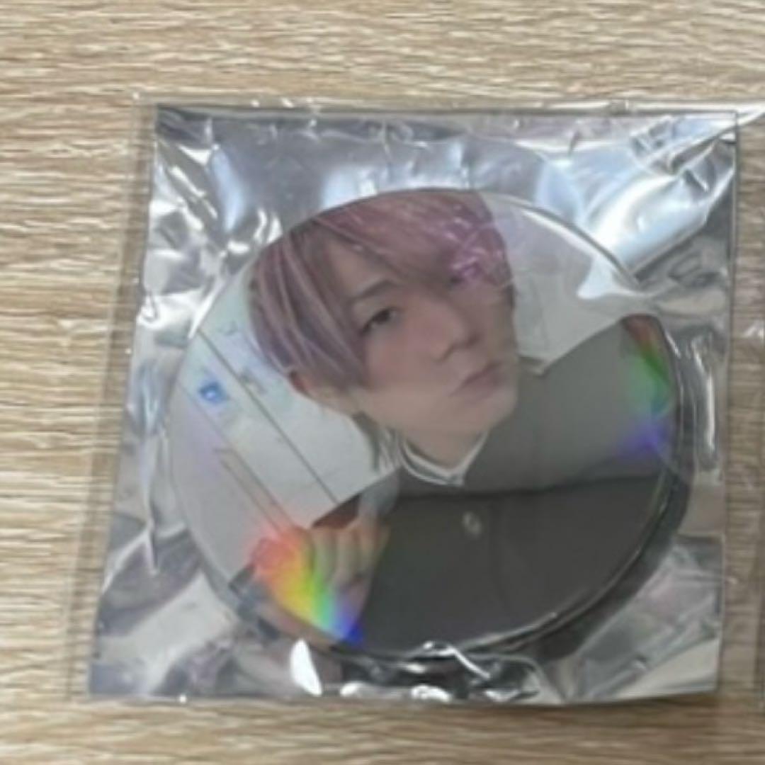 うらたぬき Update. 缶バッジ シークレット 学ラン