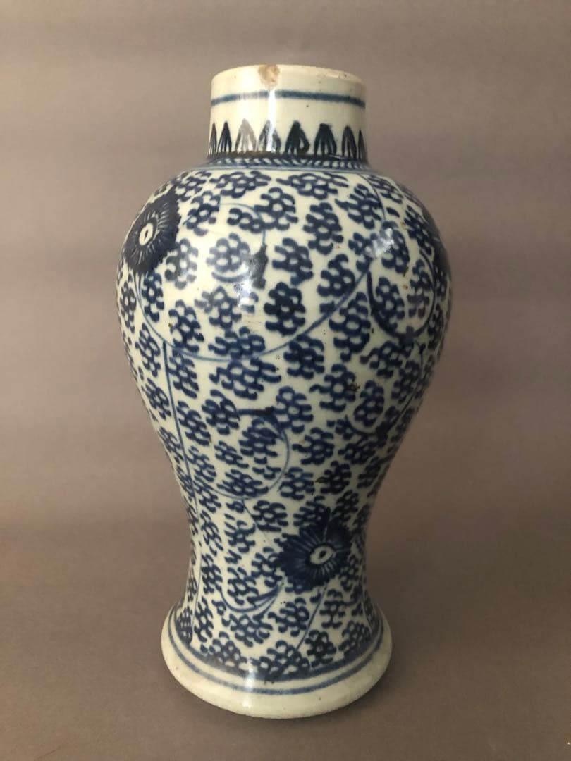 中国美術 清朝　花瓶青花 花文瓶 アンティーク 骨董　陶器