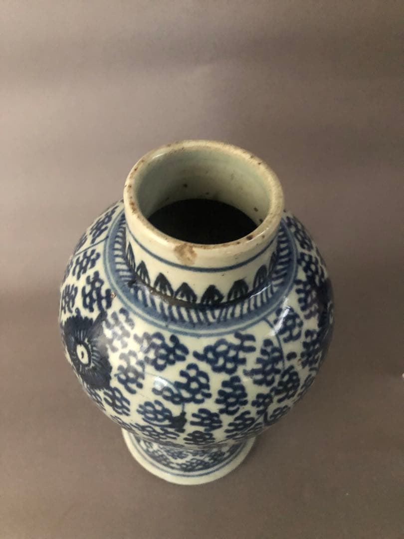 中国美術 清朝　花瓶青花 花文瓶 アンティーク 骨董　陶器