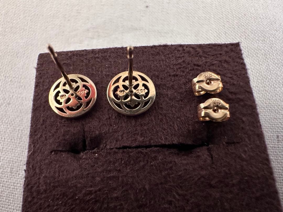 agete アガット　透かし模様　K14 ダイヤ ピアス　K18ポスト＆キャッチ