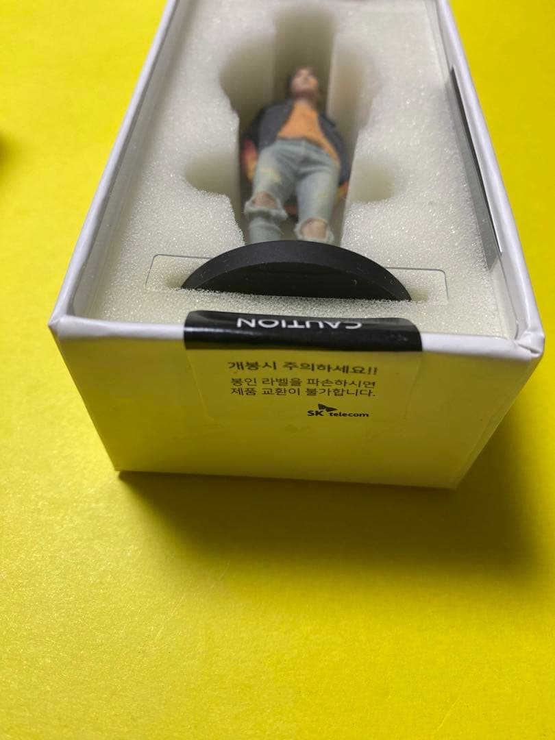 公式 bts ホソク ホビ j-hope SKテレコム フィギュア