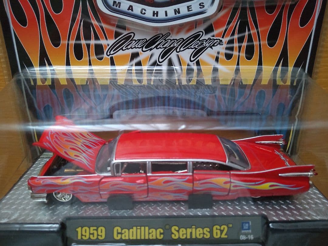 ミニカー M2machines 1959 cadillac series62 1/64