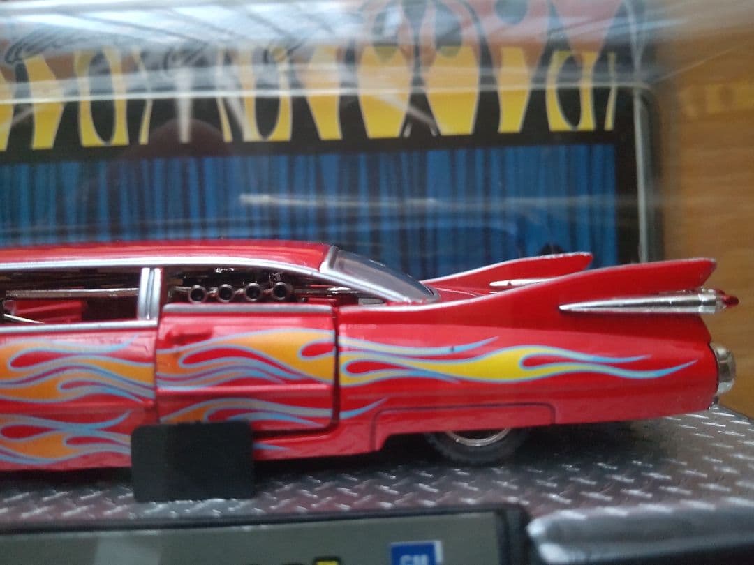 ミニカー M2machines 1959 cadillac series62 1/64