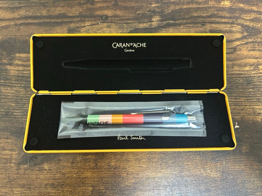 Caran d'Ache Paul smith コラボボールペン　ボールペン限定