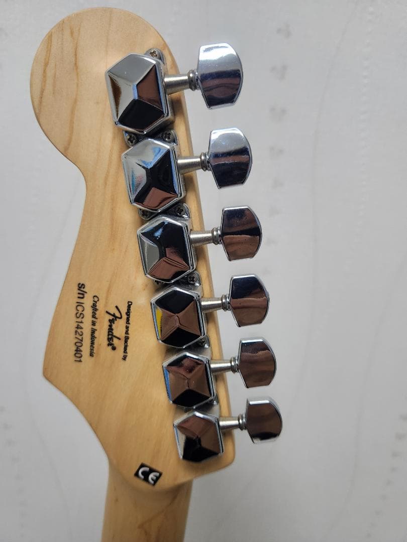 Squier ストラトキャスター サンバーストBullet ギター