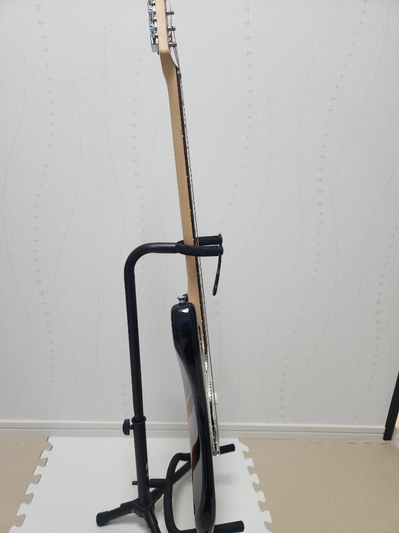 Squier ストラトキャスター サンバーストBullet ギター