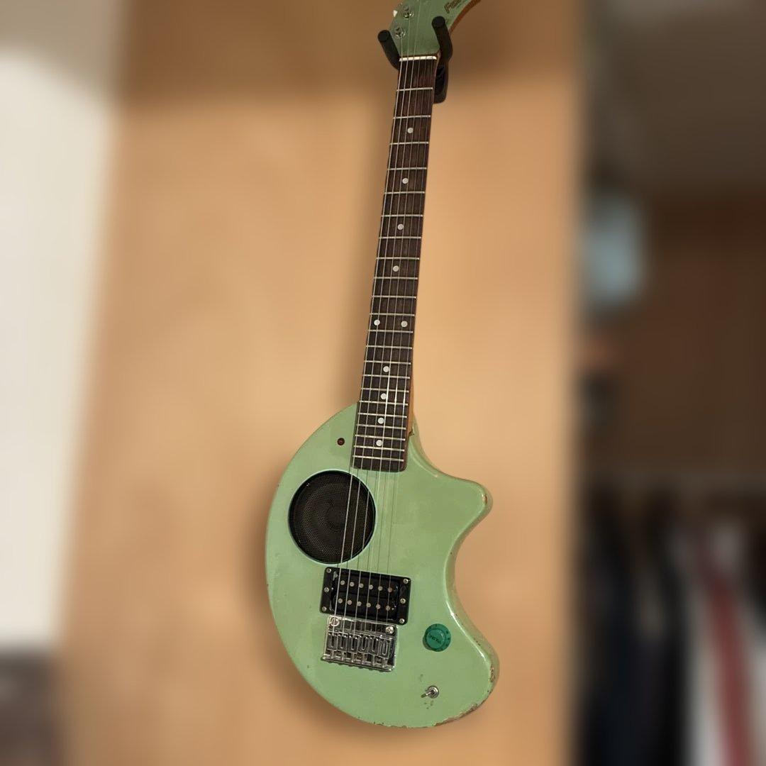 スピーカー内蔵エレキギター グリーン
