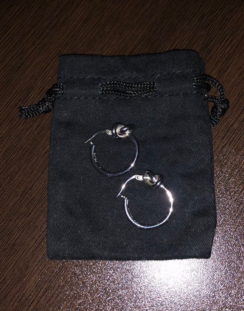 【CELINE】セリーヌ ノットスモールフープ ピアス♦︎シルバー