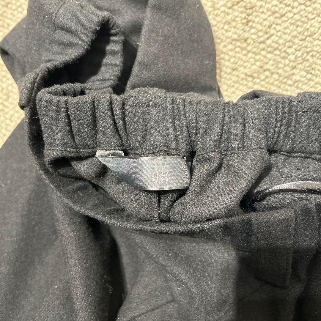 センソユニコ　萌　モユルアシンメトリー黒サルエルパンツ　ブラック　M〜L